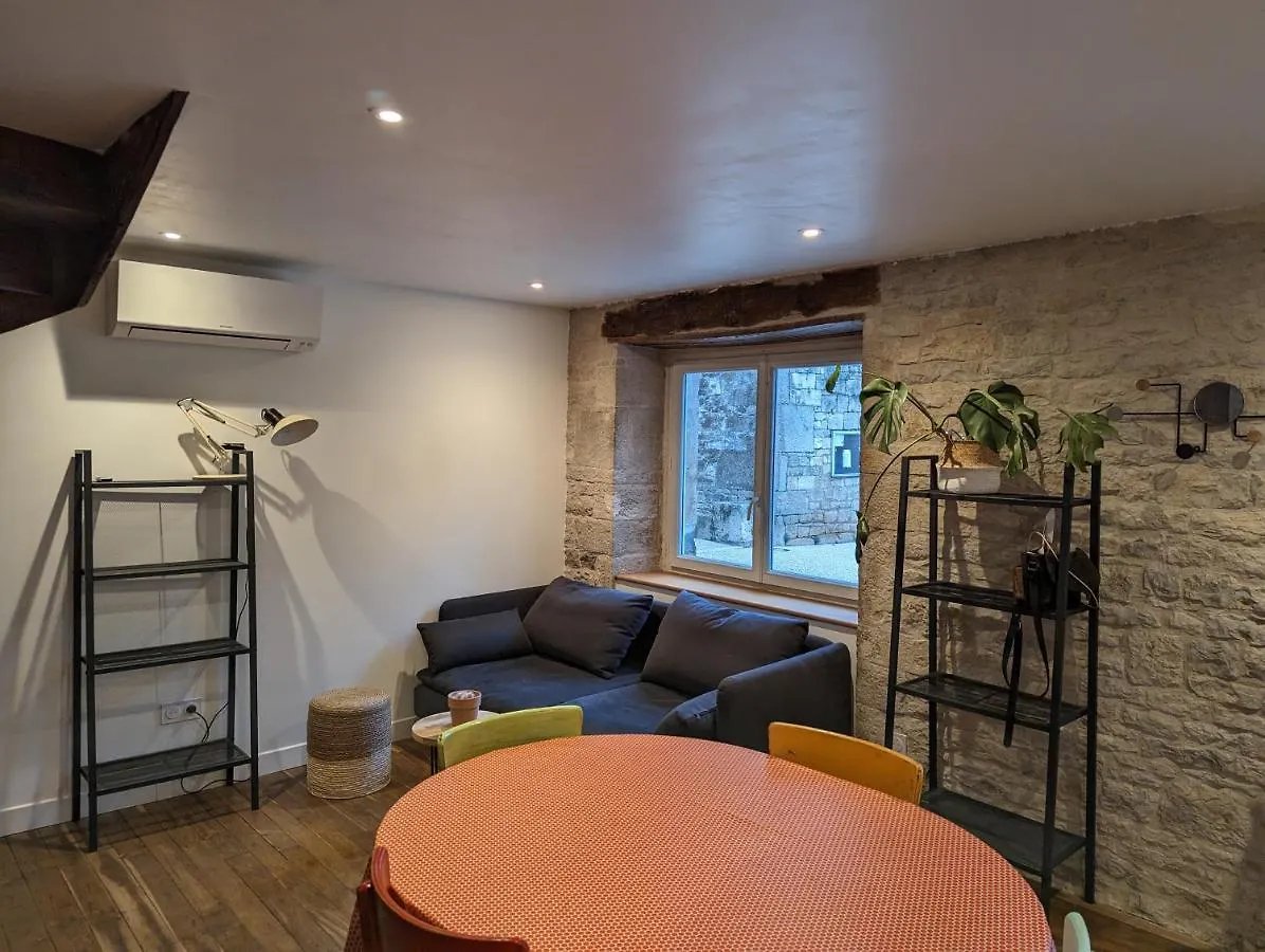 Maison De Bourg Cressensac 0*, Cressensac-Sarrazac Frankrike